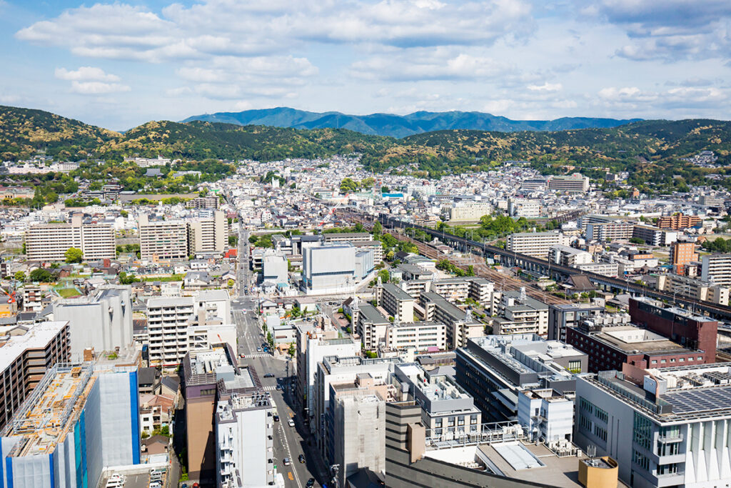 トヨタ タウンエース バンは、京都でのビジネスユースにぴったり!