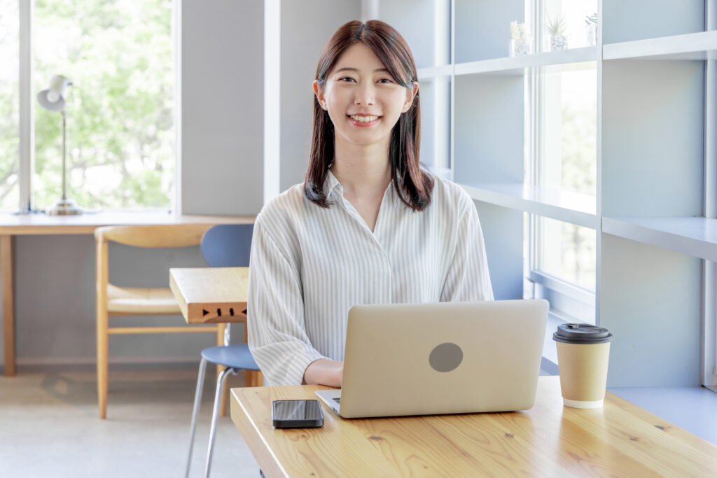 特別無料公開！『現役社労士が徹底解説！中小企業のDX化最前線』