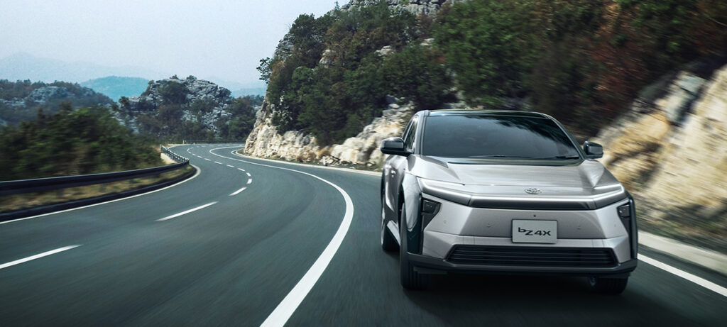 ここが変わった！新型bZ4Xのポイント